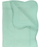 Scallop Edge Baby Quilt