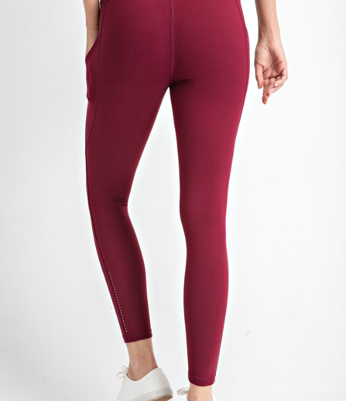 Butter Leggings with Triangular Side Pockets - Multiple Colors