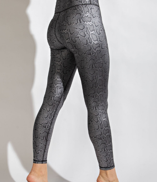 Plus Snake Fog Foil Print Black Leggings