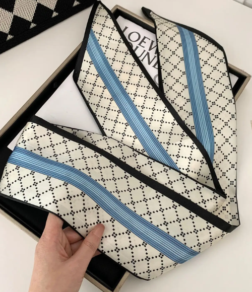 Retro Mixed-Print Scarf