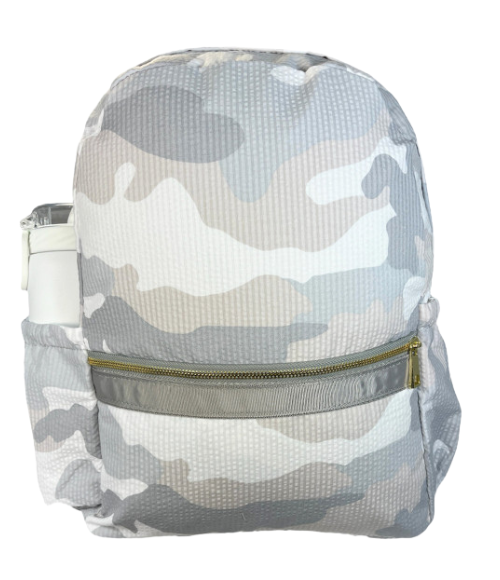 Medium Backpack + Pockets