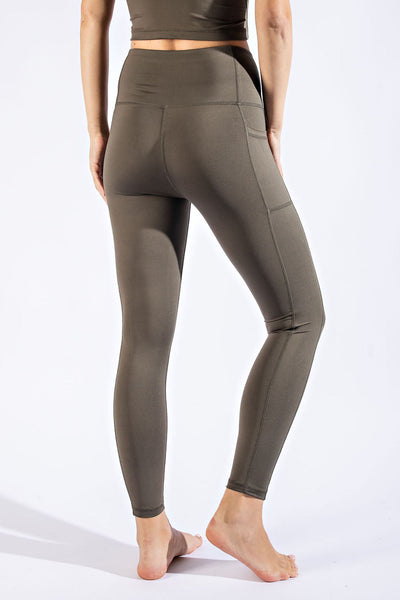 Plus Size Full Length Compression Leggings with Pockets - Multiple Colors